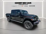 2026 Jeep Gladiator photo 1