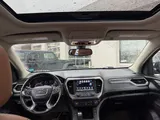 2018 GMC Acadia photo 10