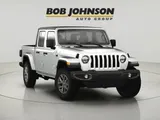 2023 Jeep Gladiator photo 8