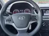 2019 Hyundai Accent photo 9