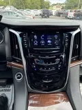 2018 Cadillac Escalade photo 12