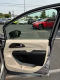 2020 Chrysler Voyager photo 17