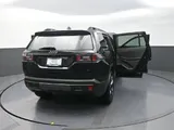 2026 Jeep Cherokee photo 35