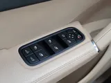 2022 Porsche Cayenne photo 26
