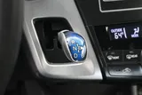 2012 Toyota Prius v photo 21