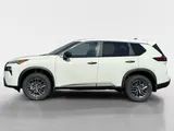 2026 Nissan Rogue photo 2