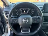 2025 Nissan Rogue photo 13