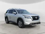 2025 Nissan Pathfinder photo 6