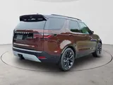 2026 Land Rover Discovery photo 5