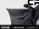 2024 Lamborghini Urus photo 14