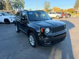 2016 Jeep Renegade photo 7