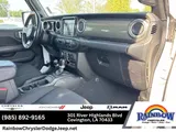 2023 Jeep Wrangler photo 12