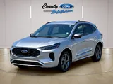 2024 Ford Escape photo 2