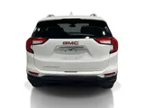 2024 GMC Terrain photo 3
