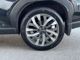 2025 Subaru Forester photo 40