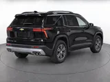 2027 Chevrolet Traverse photo 4