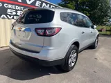 2017 Chevrolet Traverse photo 5