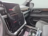 2026 GMC Yukon XL photo 33
