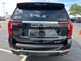 2026 GMC Yukon XL photo 5