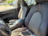 2019 Toyota Camry photo 20