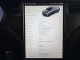 2018 Tesla Model X photo 14