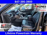 2023 Ford Explorer photo 23
