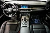 2023 Alfa Romeo Stelvio photo 12