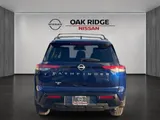 2026 Nissan Pathfinder photo 6