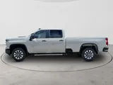 2026 Chevrolet Silverado 2500HD photo 8