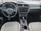 2018 Volkswagen Tiguan photo 10