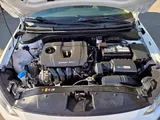 2017 Hyundai Elantra photo 10