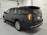 2025 Chevrolet Suburban photo 7