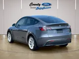 2023 Tesla Model Y photo 9