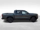 2027 Nissan Frontier photo 8
