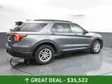 2025 Ford Explorer photo 4