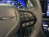 2025 Chrysler Pacifica photo 18