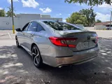 2018 Honda Accord Sedan photo 4