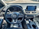 2020 Nissan Altima photo 11
