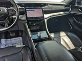 2022 Jeep Grand Cherokee photo 11