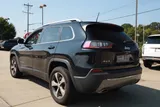 2019 Jeep Cherokee photo 3