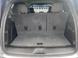 2024 GMC Yukon photo 25