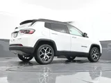 2024 Jeep Compass photo 23