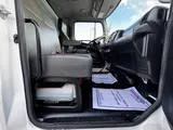 2019 HINO 268 photo 53