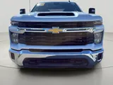 2026 Chevrolet Silverado 3500HD photo 2