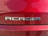 2017 GMC Acadia photo 8