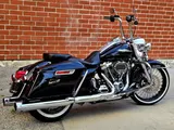 2019 Harley-Davidson Touring photo 4