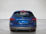 2017 INFINITI QX70 photo 4