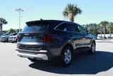 2026 Kia Sorento photo 5