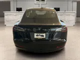 2022 Tesla Model 3 photo 4