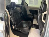 2023 Chrysler Pacifica photo 13